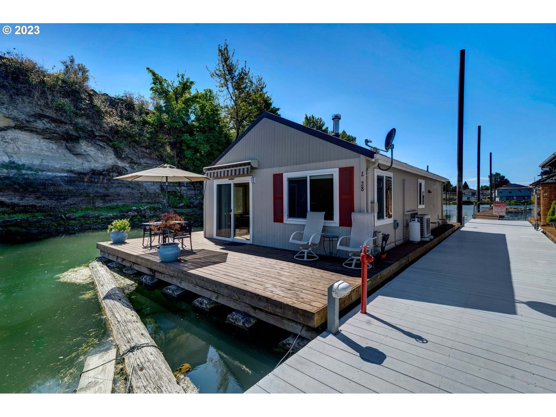 19609 Northeast Marine Drive Unit L 28