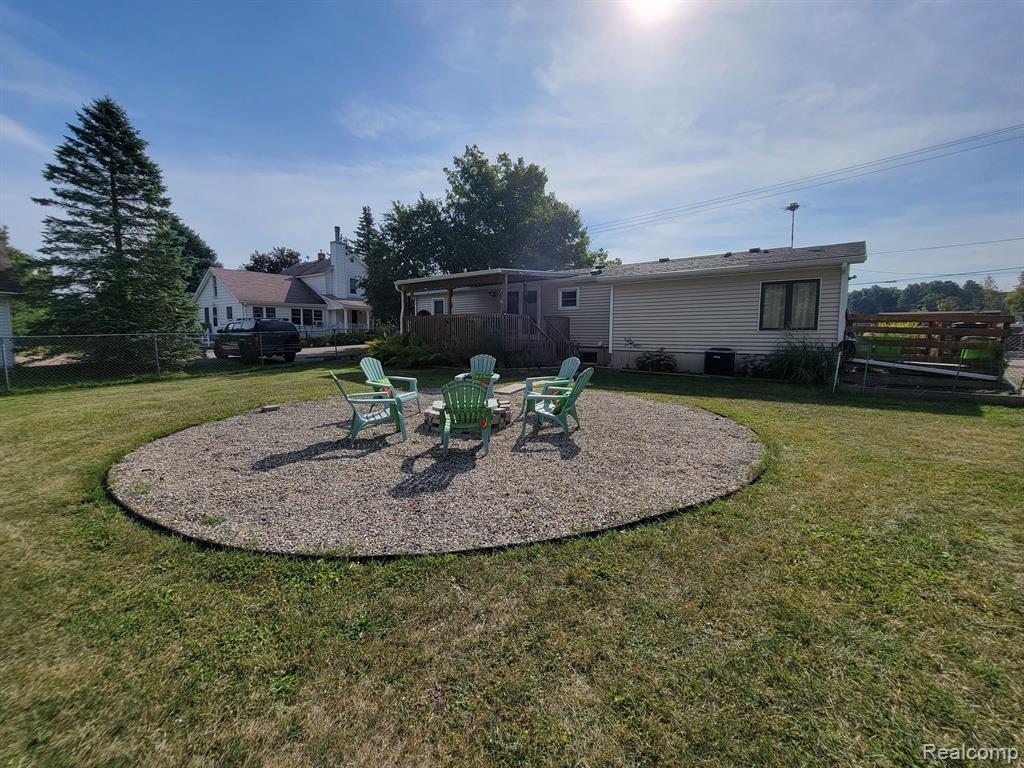 8486 Silver Lake Road Linden, MI 48451 - Photo 23 of 34 Gallery Image 23