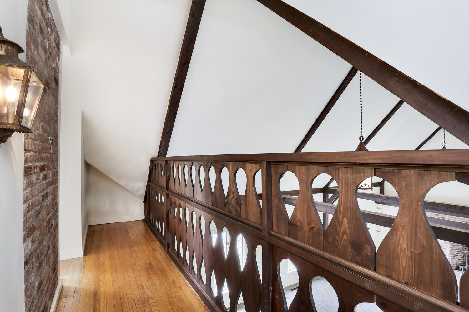 129 Hickok Road New Canaan, CT 06840 - Photo 22 of 32 a view of entryway
