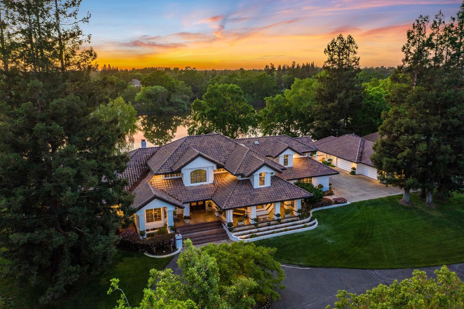 10676 Wilton Road Elk Grove, CA 95624 - Photo 2 of 82