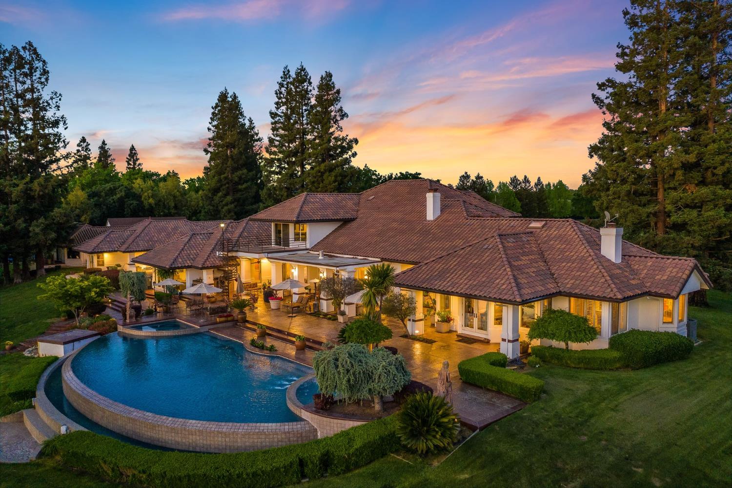 10676 Wilton Road Elk Grove, CA 95624 - Photo 10 of 82