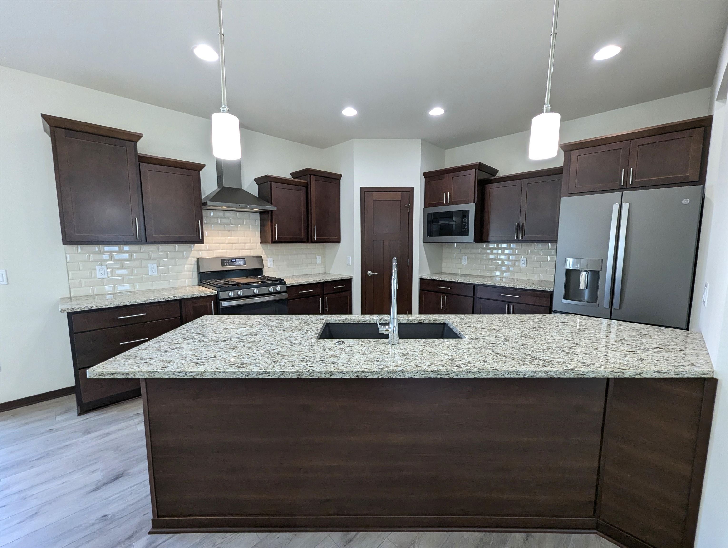 4816 Romaine Road Fitchburg, WI 53711 - Photo 5 of 35