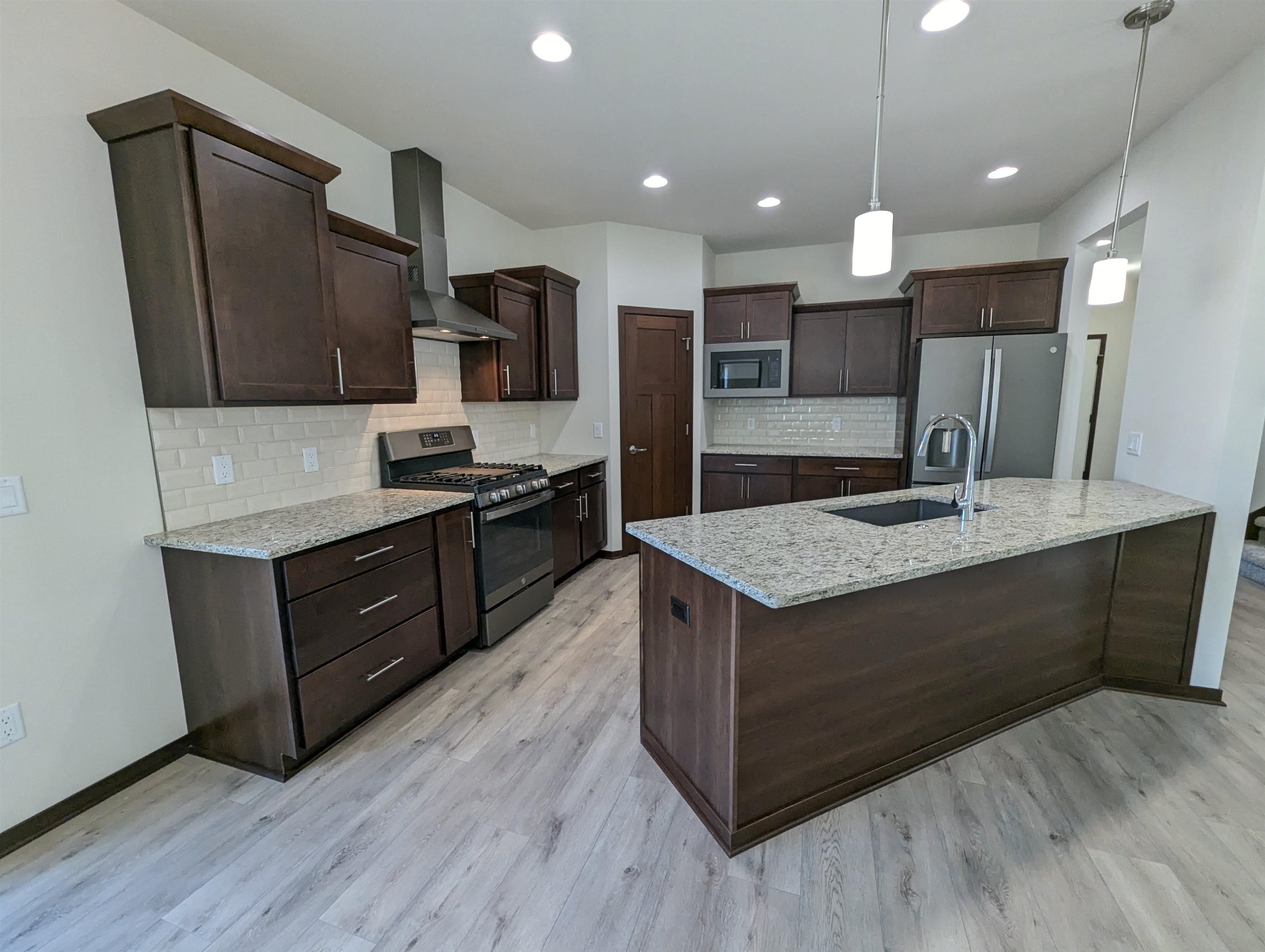 4816 Romaine Road Fitchburg, WI 53711 - Photo 6 of 35