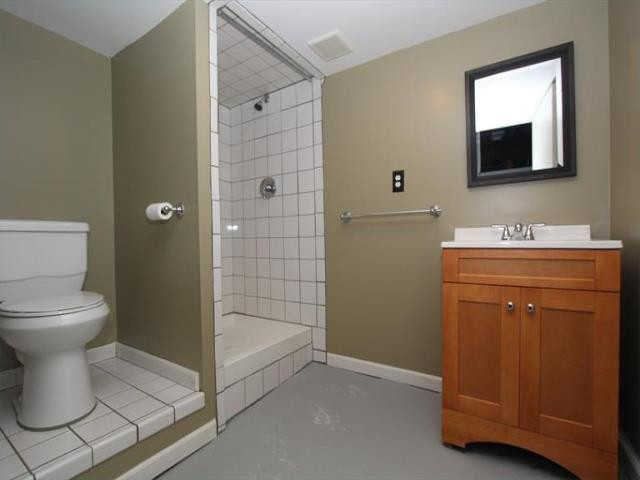 1406 Amsterdam Road Covington, KY 41011 - Photo 17 of 26 Gallery Image 17