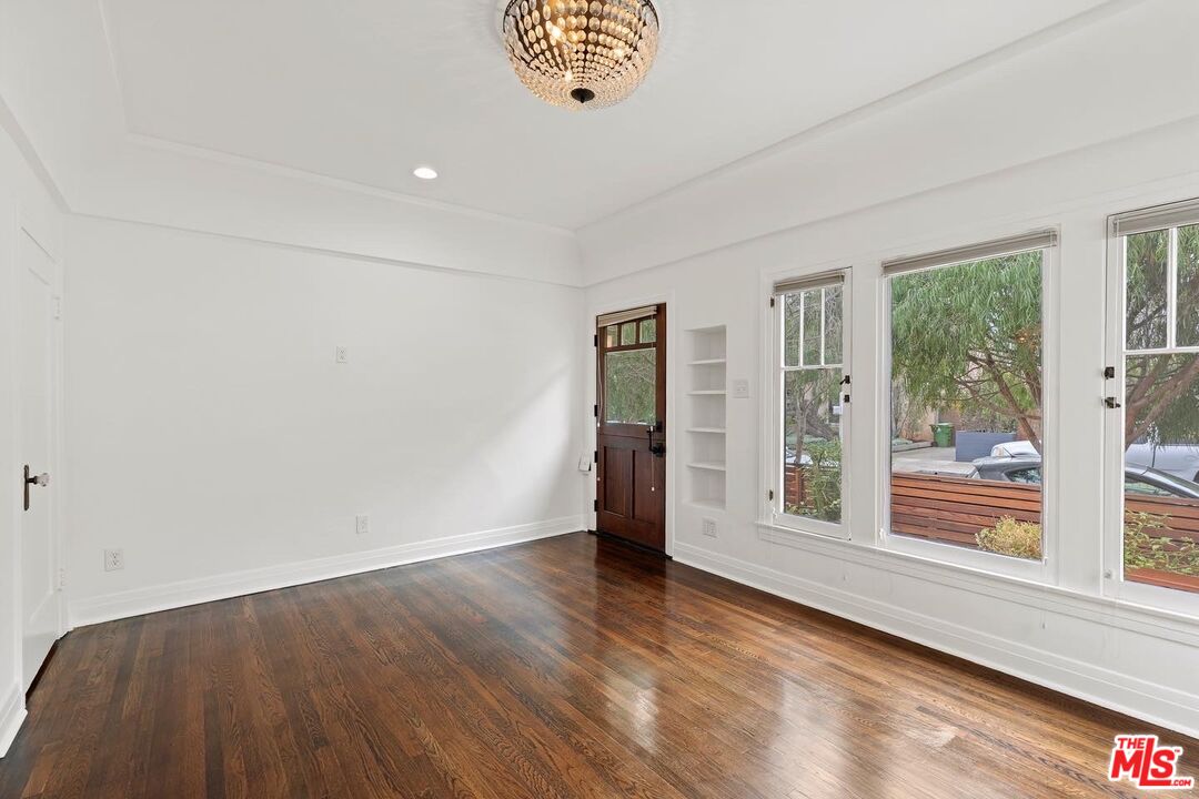 228 Rennie Avenue Venice, CA 90291 - Photo 15 of 26