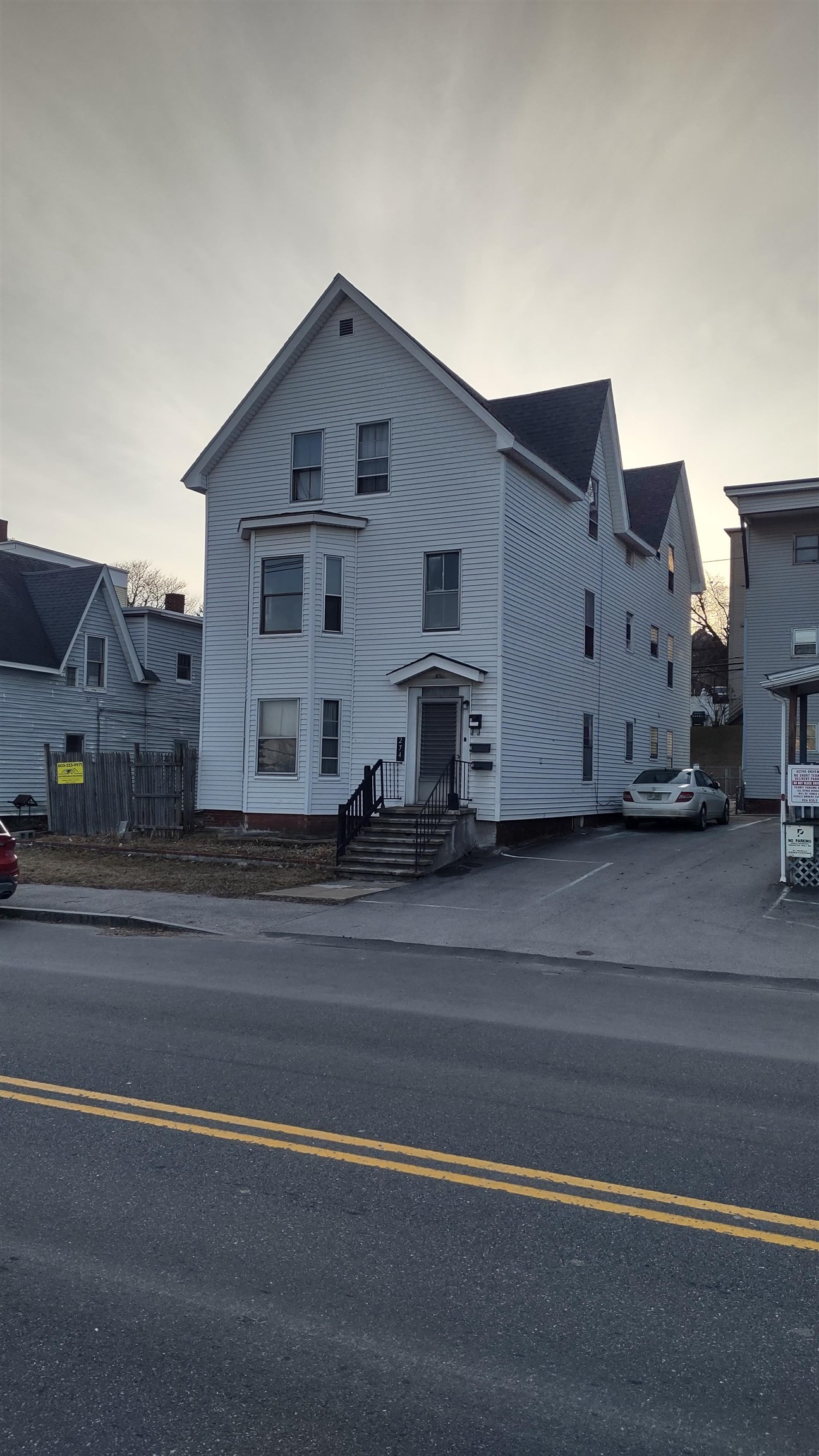274 Main Street Manchester, NH 03102 - Photo 1 of 13