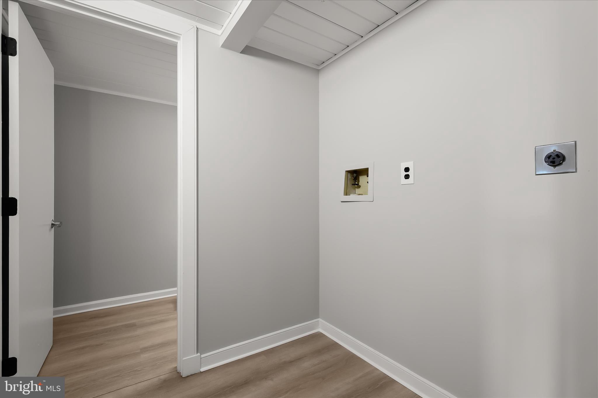 2901 Boston Street, Unit 302 Baltimore, MD 21224 - Photo 27 of 61 a view of a small space