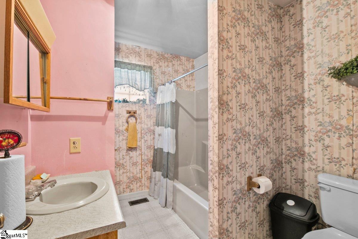 1012 Scott Drive Anderson, SC 29621 - Photo 12 of 26 Gallery Image 12