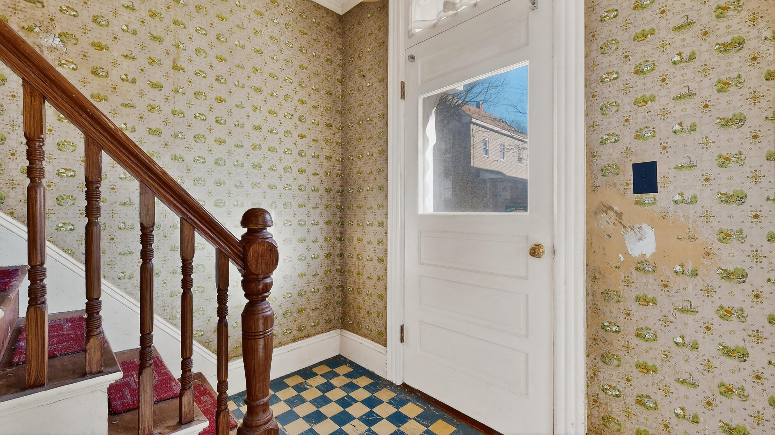 21 Madison Street Portland, ME 04101 - Photo 18 of 35 21-Madison-Street-Portland-01172026_1208