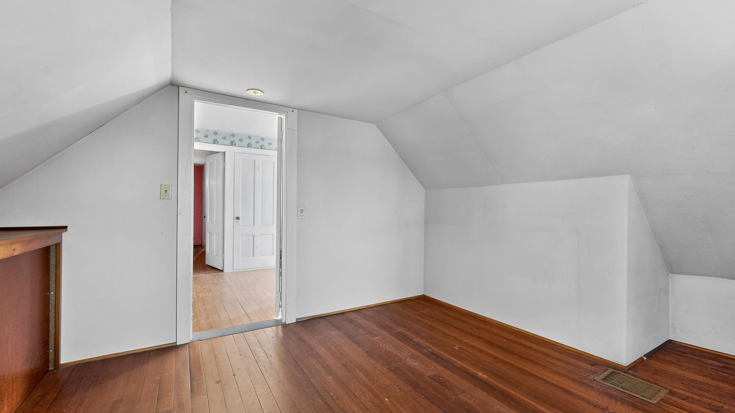 21 Madison Street Portland, ME 04101 - Photo 26 of 35 21-Madison-Street-Portland-01172026_1225