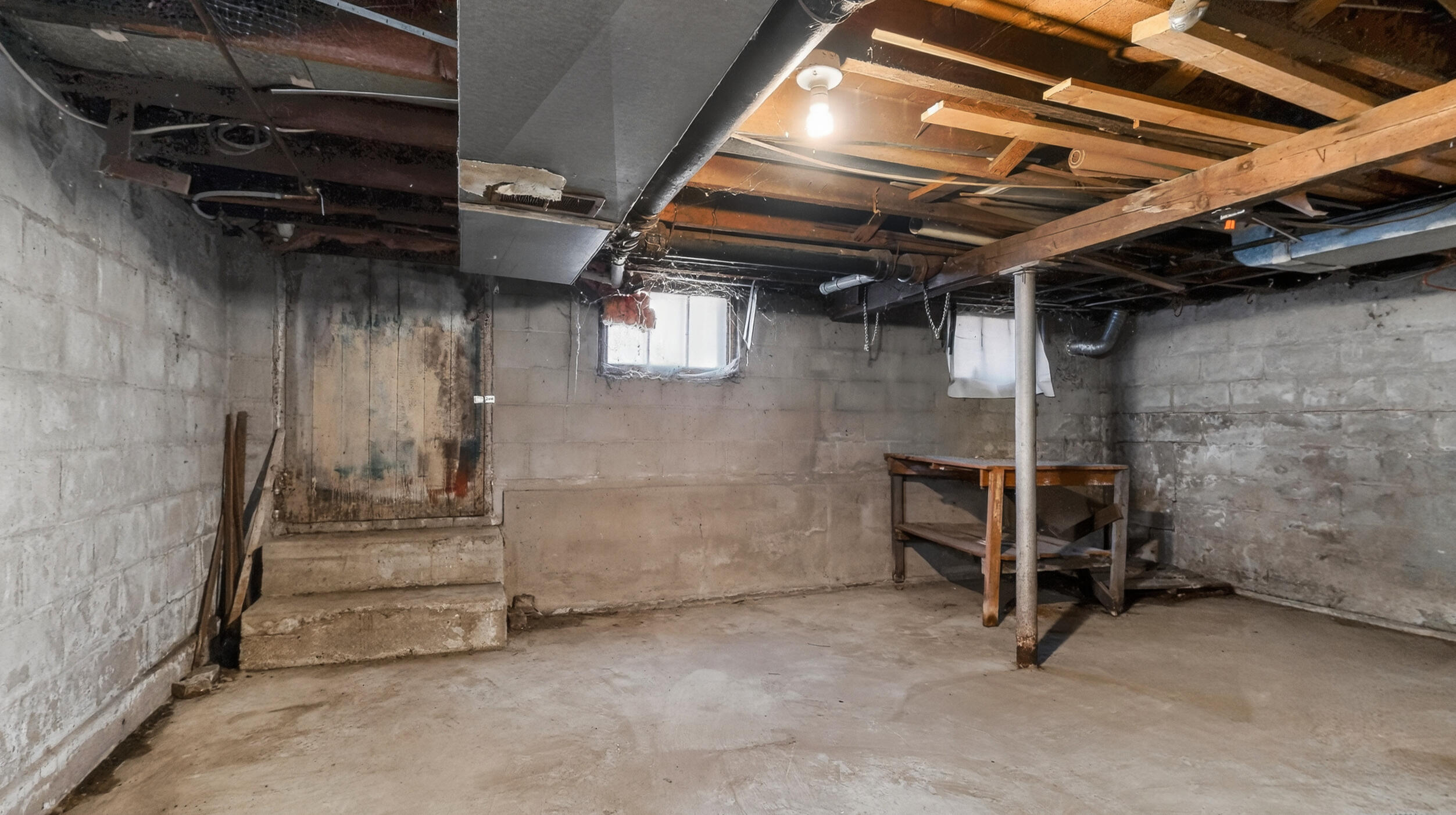 21 Madison Street Portland, ME 04101 - Photo 31 of 35 21-Madison-Street-Portland-01172026_1227