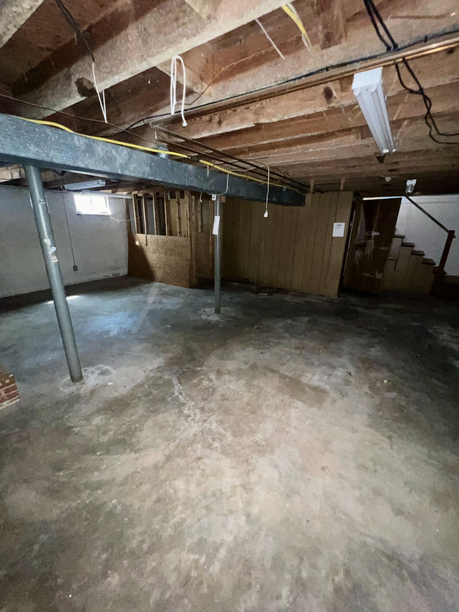 984 Colbourne Avenue Vinton, VA 24179 - Photo 21 of 22 a view of room