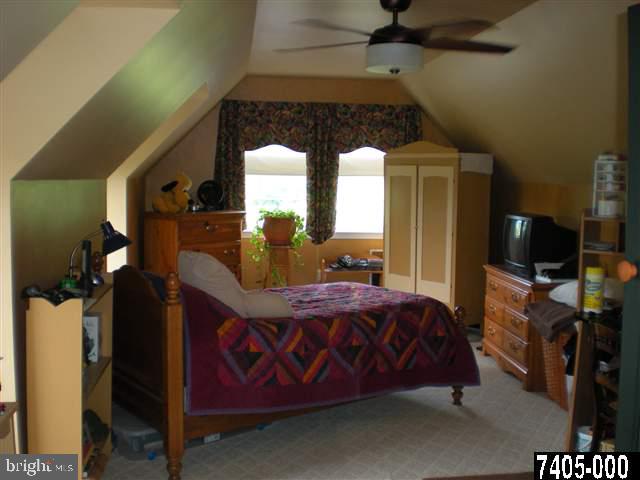 430 Green Valley Road York, PA 17403 - Photo 14 of 25 Gallery Image 14