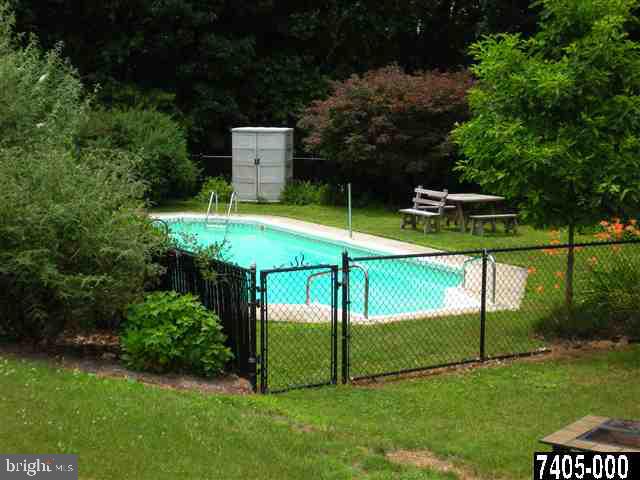 430 Green Valley Road York, PA 17403 - Photo 21 of 25 Gallery Image 21