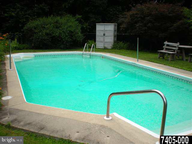 430 Green Valley Road York, PA 17403 - Photo 22 of 25 Gallery Image 22