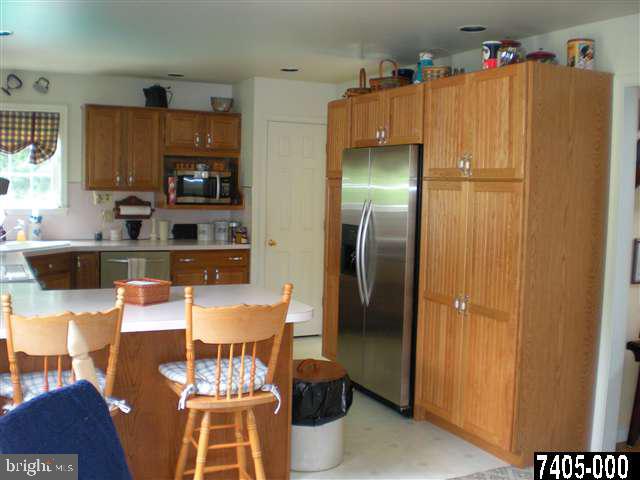 430 Green Valley Road York, PA 17403 - Photo 6 of 25 Gallery Image 6