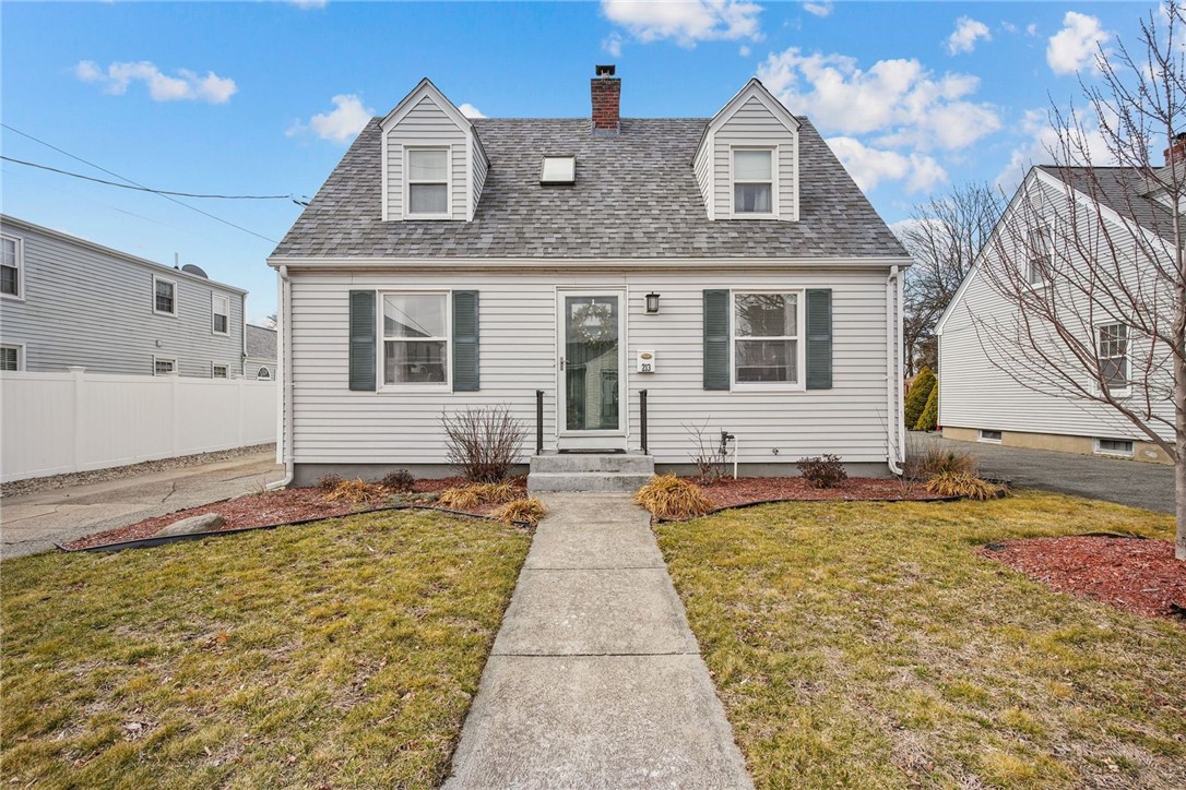 213 Woodhaven Road Pawtucket, RI 02861 - Photo 8 of 42 Gallery Image 8