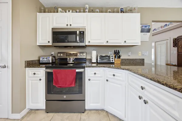 $550,000 | 2917 Shalimar Lane, Shalimar, FL 32579