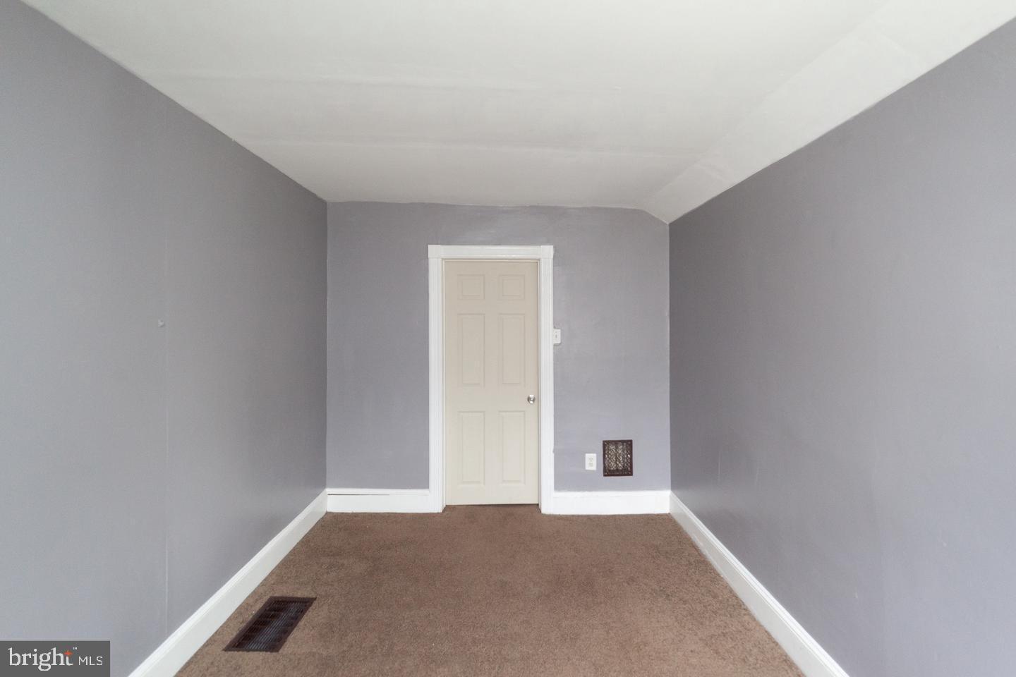 313 South Fairview Street Riverside, NJ 08075 - Photo 16 of 20