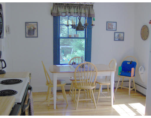 26 Cross Road Hampden, MA 01036 - Photo 3 of 18