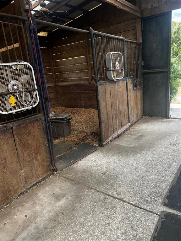 750 Southwest 91st Place Ocala, FL 34476 - Photo 36 of 51 a view of washer and dryer