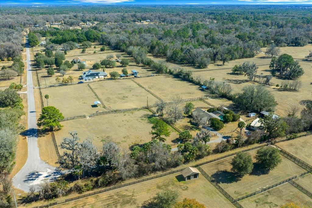 750 Southwest 91st Place Ocala, FL 34476 - Photo 42 of 51 a view of a city