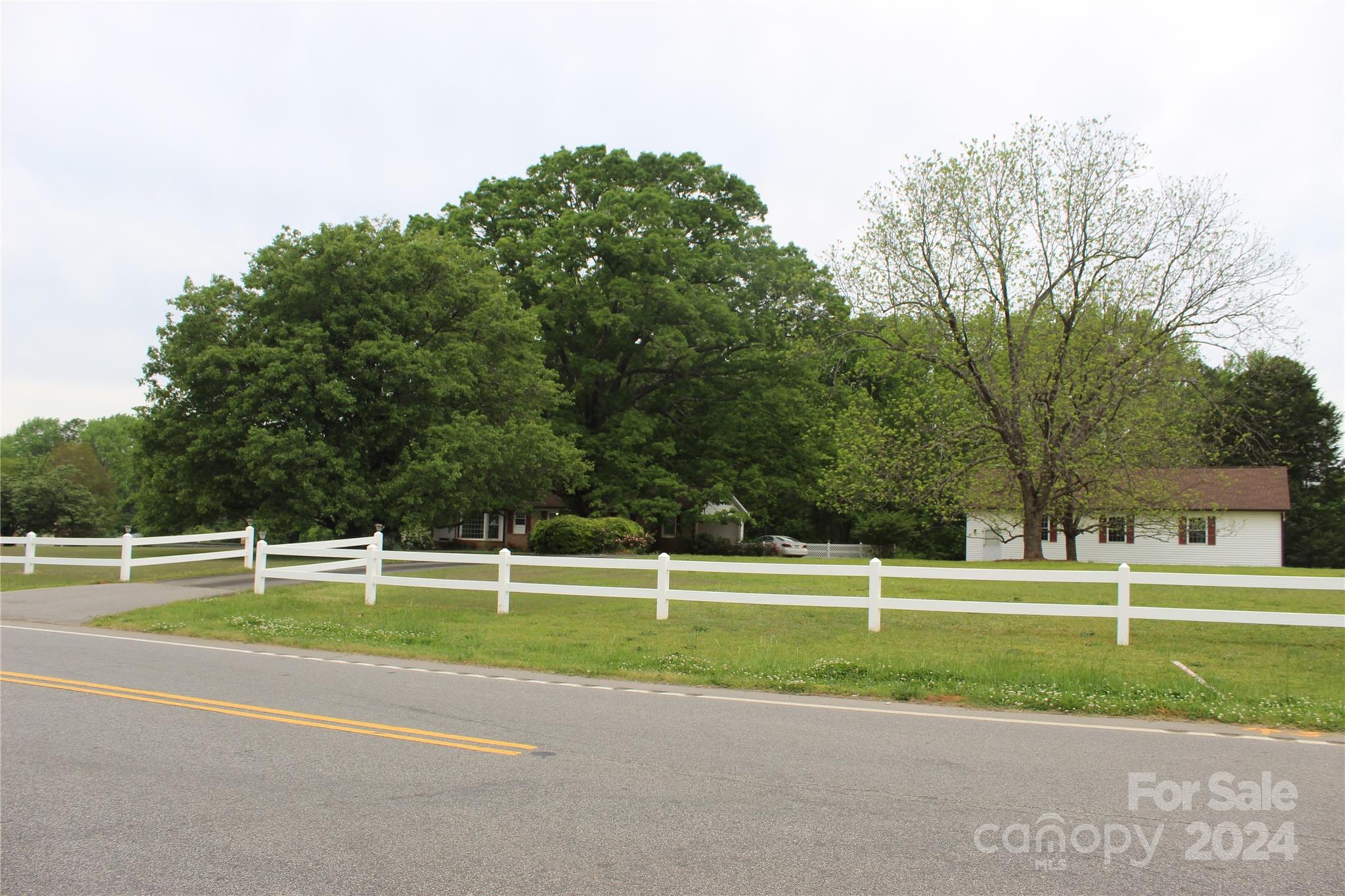 1189 Neely Store Road Rock Hill, SC 29730 - Photo 32 of 42 Gallery Image 32