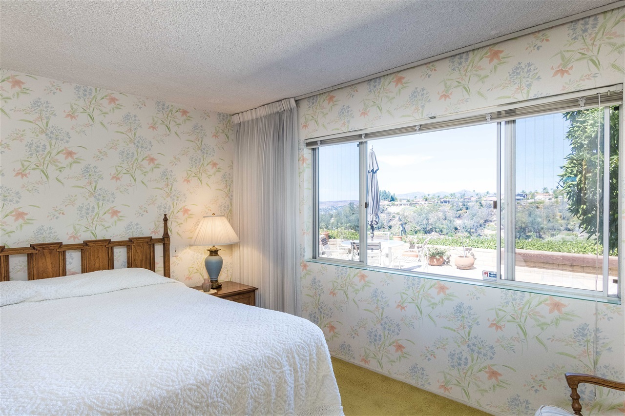 2274 Windmill View Road El Cajon, CA 92020 - Photo 18 of 25