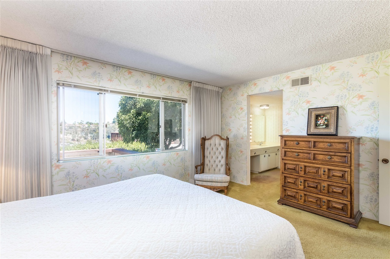 2274 Windmill View Road El Cajon, CA 92020 - Photo 19 of 25