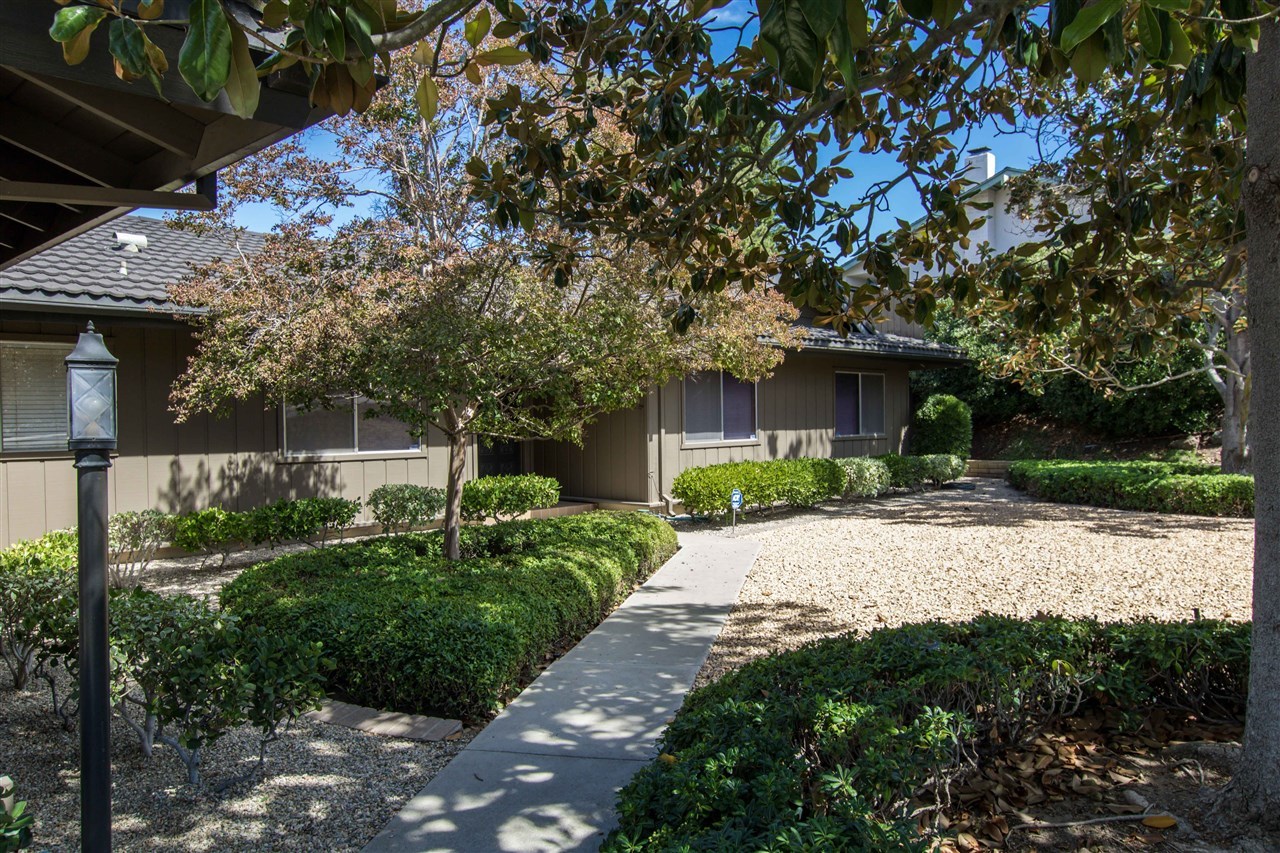 2274 Windmill View Road El Cajon, CA 92020 - Photo 4 of 25