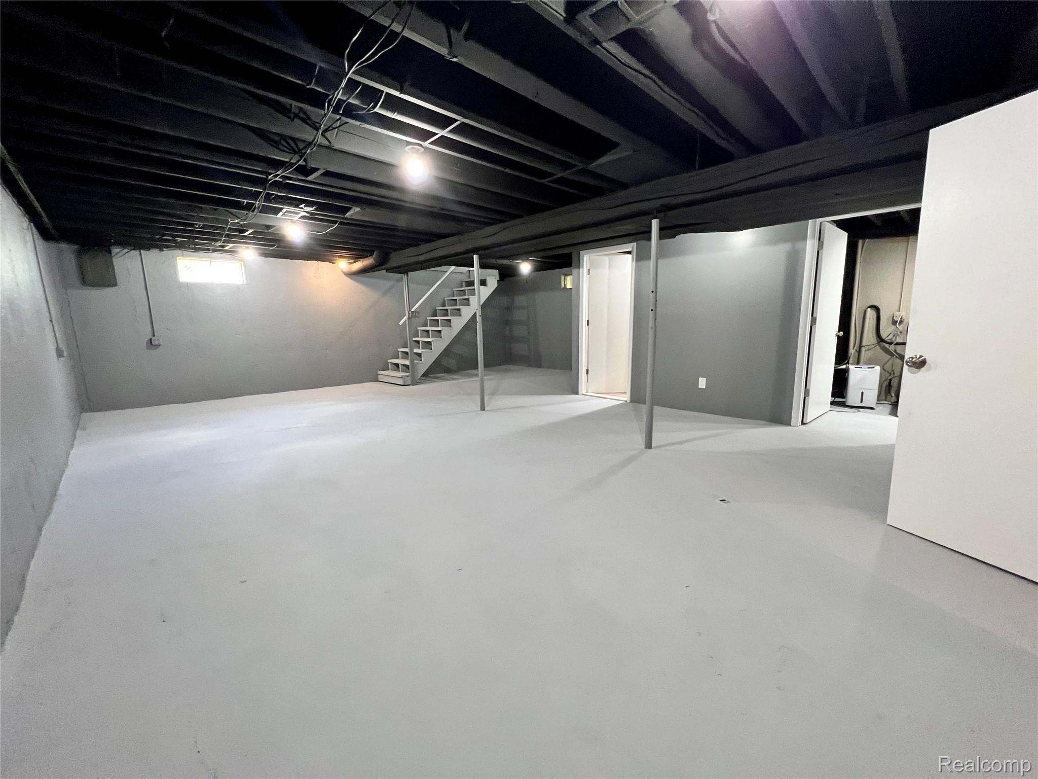 3084 Reeder Road Clarkston, MI 48346 - Photo 28 of 35 tempImageILwYCd.jpg