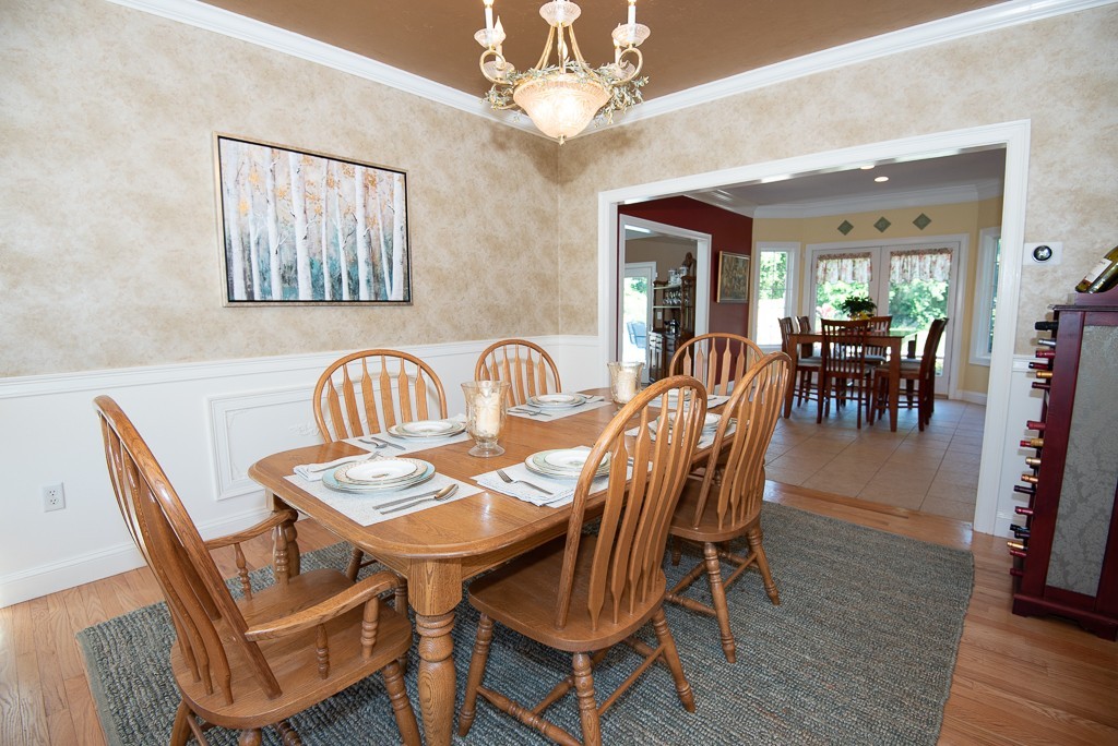 24 Welsh Road Sutton, MA 01590 - Photo 4 of 30