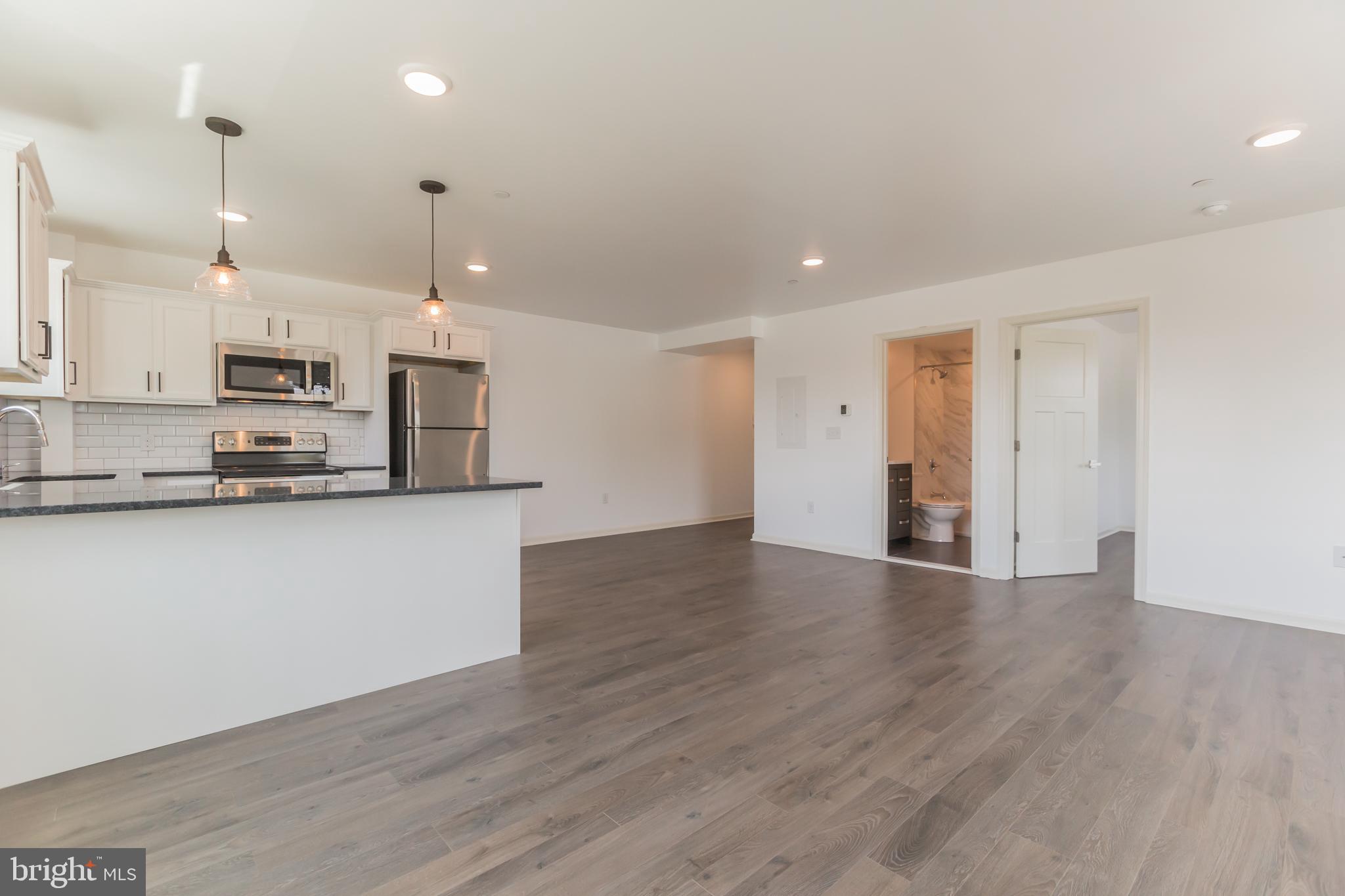 6778 Ridge Avenue, Unit 304 Philadelphia, PA 19128 - Photo 5 of 12