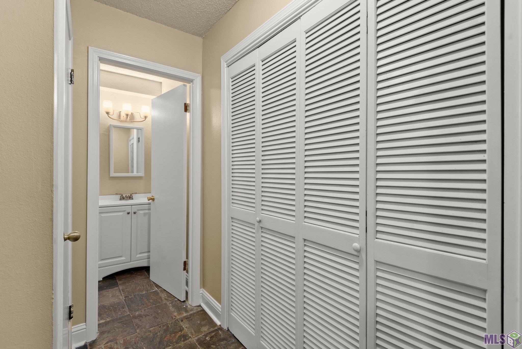9232 Fox Run Avenue Baton Rouge, LA 70808 - Photo 20 of 22 Gallery Image 20