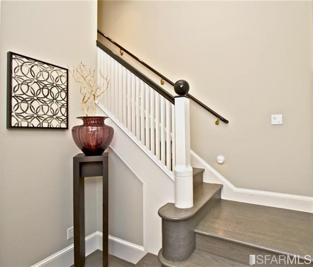 41 Castle Street San Francisco, CA 94133 - Photo 12 of 39