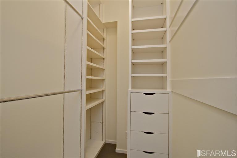 41 Castle Street San Francisco, CA 94133 - Photo 18 of 39