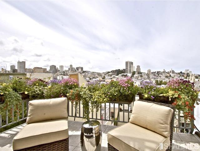 41 Castle Street San Francisco, CA 94133 - Photo 9 of 39