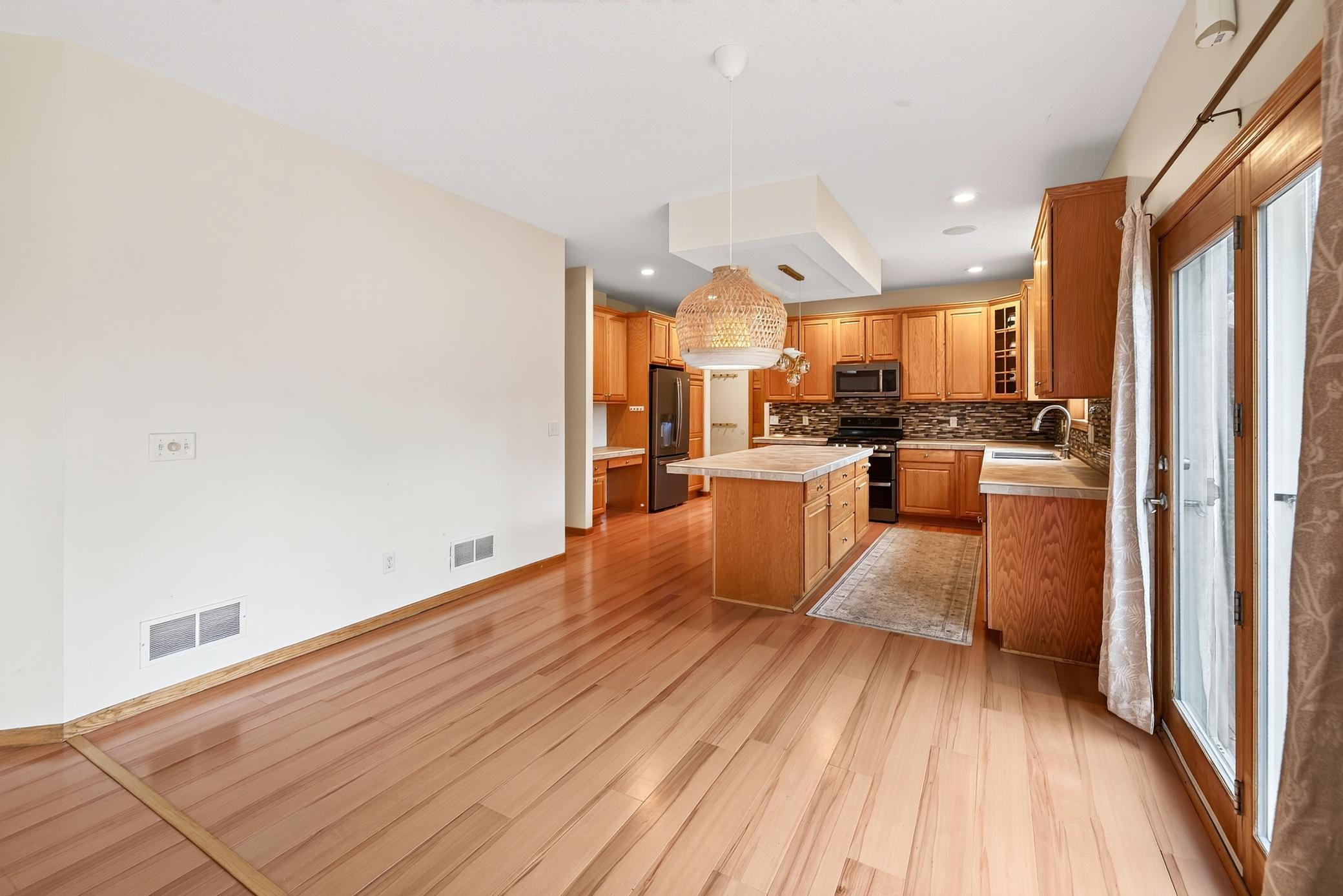 9400 Glacier Road Minnetrista, MN 55375 - Photo 85 of 104 Gallery Image 85