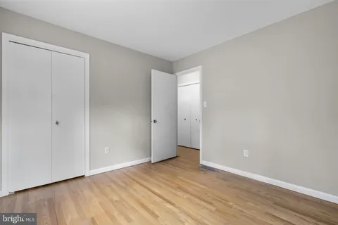 $900,000 | 1585 Kimblewick Road, Potomac, MD 20854