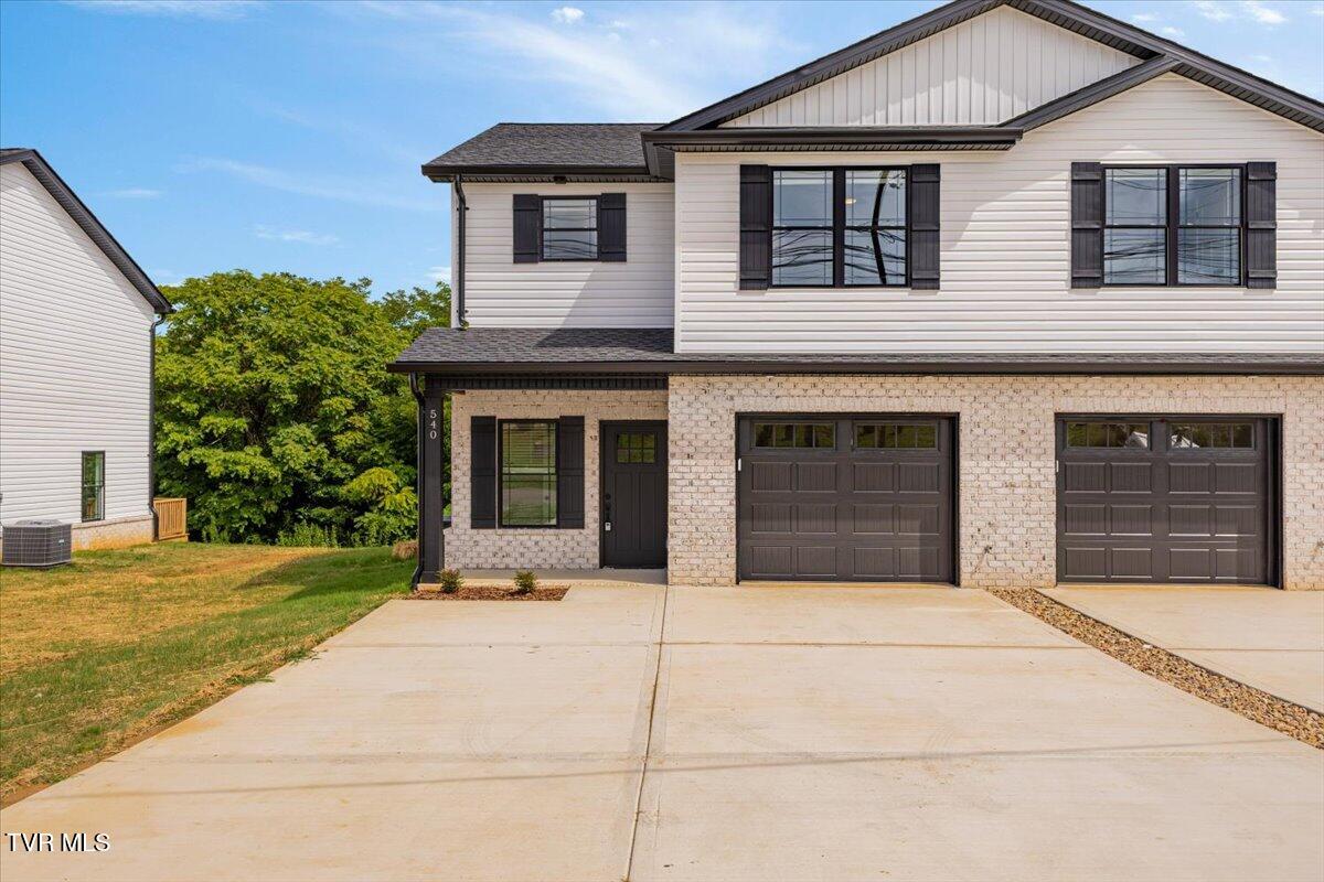 546 Gray Station Road Johnson City, TN 37615 - Photo 1 of 19 05-128A4784