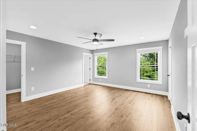 $1,995 | 546 Gray Station Road, Johnson City, TN 37615