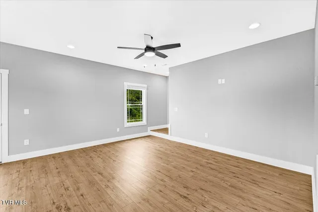 $1,995 | 546 Gray Station Road, Johnson City, TN 37615