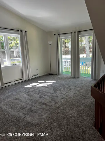 $2,200 | 105 Wills Court, Bushkill, PA 18324