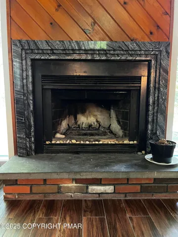 $2,200 | 105 Wills Court, Bushkill, PA 18324