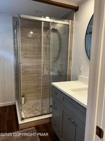 $2,200 | 105 Wills Court, Bushkill, PA 18324