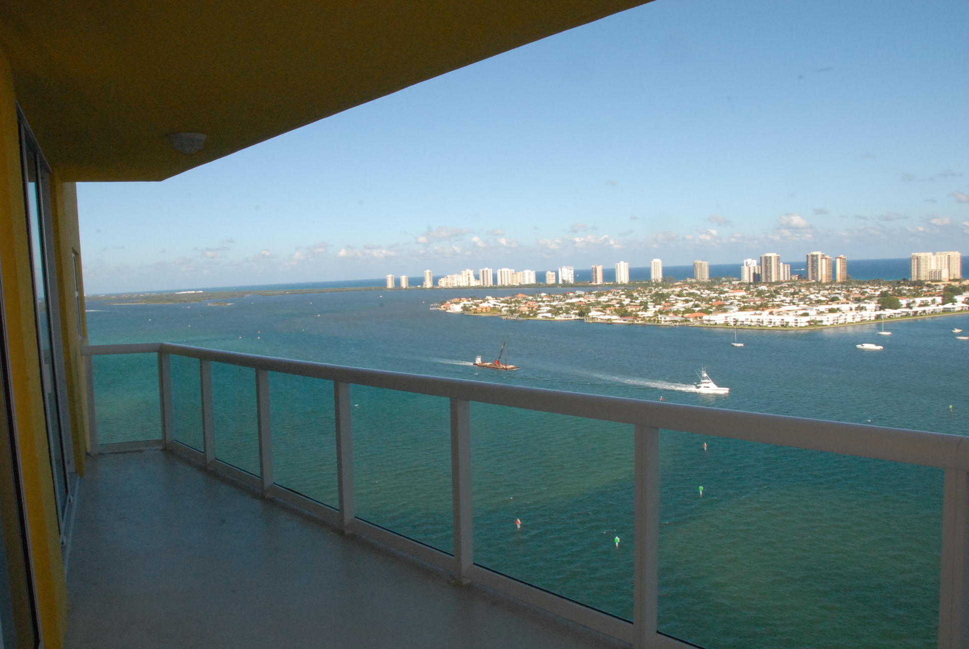 Marina Grande Gateway to Singer Island
