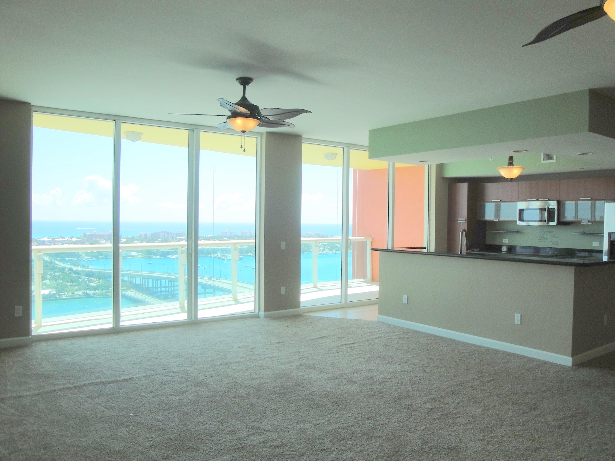 2640 Lake Shore Drive, Unit 2307 Riviera Beach, FL 33404 - Photo 27 of 77 KITCHEN+DINING ROOM (7)