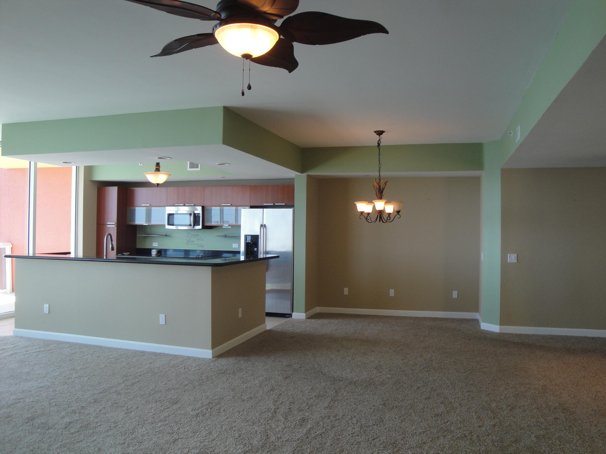 2640 Lake Shore Drive, Unit 2307 Riviera Beach, FL 33404 - Photo 28 of 77 KITCHEN+DINING ROOM (8)