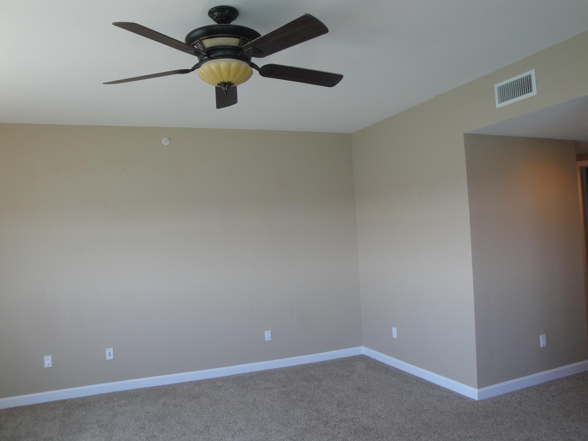 2640 Lake Shore Drive, Unit 2307 Riviera Beach, FL 33404 - Photo 47 of 77 MASTER BEDROOM (1)