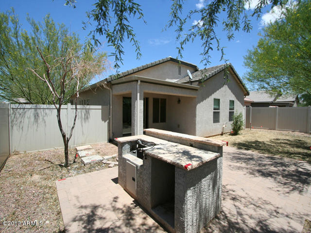 20823 East Frontier Road Red Rock, AZ 85145 - Photo 29 of 33 023-399766 bbq backyard